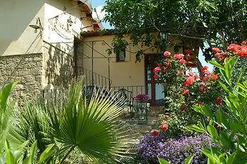 Giucalem - La Casa Negli Orti